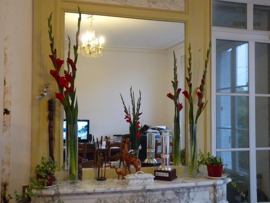 Le Betrot Bed & Breakfast Estissac Eksteriør bilde