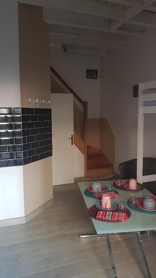 Le Betrot Bed & Breakfast Estissac Eksteriør bilde
